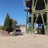 بتن ریزی بادستگاه خلاطه شهرکردی