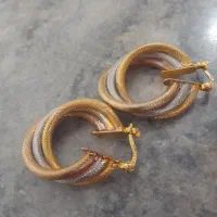 گوشواره مارک ژوپینک