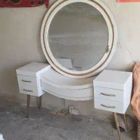 آینه و کنسول