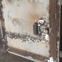 در پنجره تیر آهن قوطی پروفیل چهار چوب فلزی دانخوری|مصالح و تجهیزات ساختمان|اصفهان, رهنان|دیوار