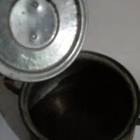 قابلمه مسی جنس زخیم|ظروف پخت‌وپز|قدس, شهر‌قدس|دیوار