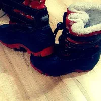 پوتین اسپورت بچگانه خارجی سایز ۲۷