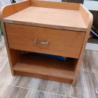 دو عدد پاتختی کشودار و  کاربردی و بادوام