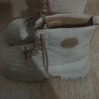 چکمه کرمی