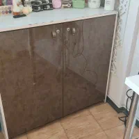 کمد قفسه ویترین