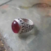 انگشتر یاقوت قدیمی