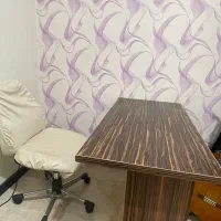 میز تحریر و صندلی