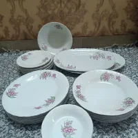 یک دست سرویس چینی نونو