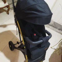 کالسکه کودک کم جا و بسیار تمیز