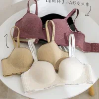 لباس زیر زنانه