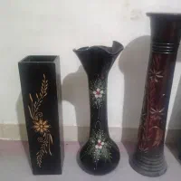 سه گلدون خالی