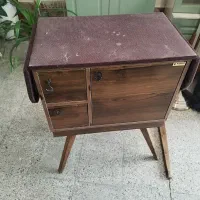 میز اتو و چرخ خیاطی