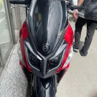 J 200