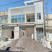 کارگر بنایی تخریب بارهستم