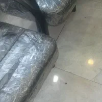 به یکنفر خانم برای نظافت محل کار تمیز کاری