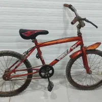 پنکه سقفی و کولر ابی|پنکه و تصفیه‌کنندهٔ هوا|امیدیه, |دیوار