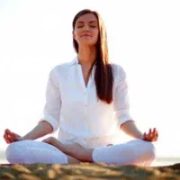 مربی یوگا غرب تهران