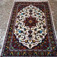 فروش یه فرش دست بافت ماشینی باکیفیت بافت عالی.|فرش|کرمانشاه, |دیوار