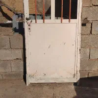 درب اتاق آهن قدیمی  نونو یک متر در دومتربا چارچوب