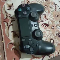 دسته ps4کاملا سالم