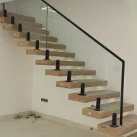 اجرای نرده های استیل آلومینیوم شیشه‌ای وچوبی