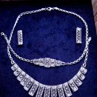 سرویس طلای نووآکبند