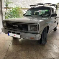 وانت مزدا B2000