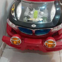 ماشین شارژی کاملا سالم|اسباببازی|اصفهان, باغ نگاره|دیوار