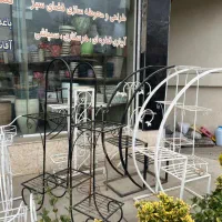 فروش لوازم و درخت وگل وگلدان واستند گل