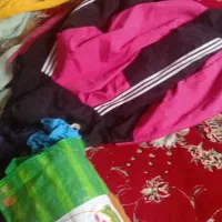 باعرض سلام یک عالمه لباس دسته دوم همش 500ت به فروش