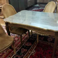 میز غذاخوری
