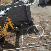 خاکبرداری و حمل مصالح