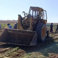 تراکتور بیل عقب.ترالودر|خودرو سنگین|الیگودرز, |دیوار