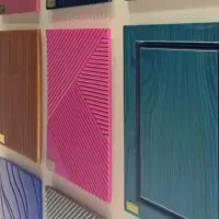 پولیستر کار و زیر کار زن