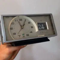 ساعتی قدیمی کلکسیونی