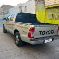 تویوتا هایلوکس