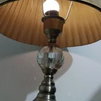 یک عدد آباژور شبخوابی کنارتخت کاملاسالم و شیک|چراغ خواب و آباژور|ری, جوانمرد قصاب|دیوار