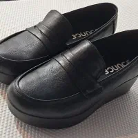 کفش روزمره چرم طبیعی زنانه