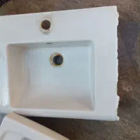 دو عدد روشویی چینی|لوازم سرویس بهداشتی|باسمنج, |دیوار