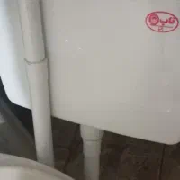 توالت فرنگی. روشویی. فلاش تانک. آینه و جا مایعی|لوازم سرویس بهداشتی|زاهدان, |دیوار