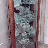 بوفه چراغ دار در حد نو