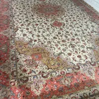 قالی ۴۰ متری ۵۰رج بنام