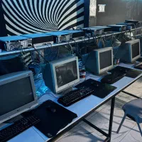 20 عدد کامپیوتر به همراه لوازم