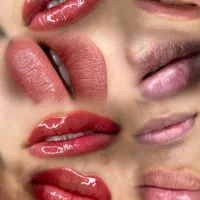 میکاپ ۵۰۰ ناخن ۳۰۰