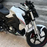 بنلی ۱۸۰ مدل ۴۰۱ صفر