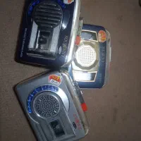 تعداد زیادی رادیو و واکمن|پخش‌کننده همراه|تهران, سهروردی|دیوار