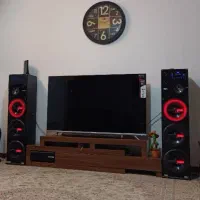 تلویزیون 65 اینچ سونیا نو که پنلش شکسته