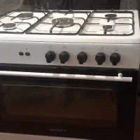اجاق گاز فر دار