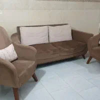 مبل ۵ نفره همراه میز جلو مبلی