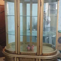 بوفه و ویترین